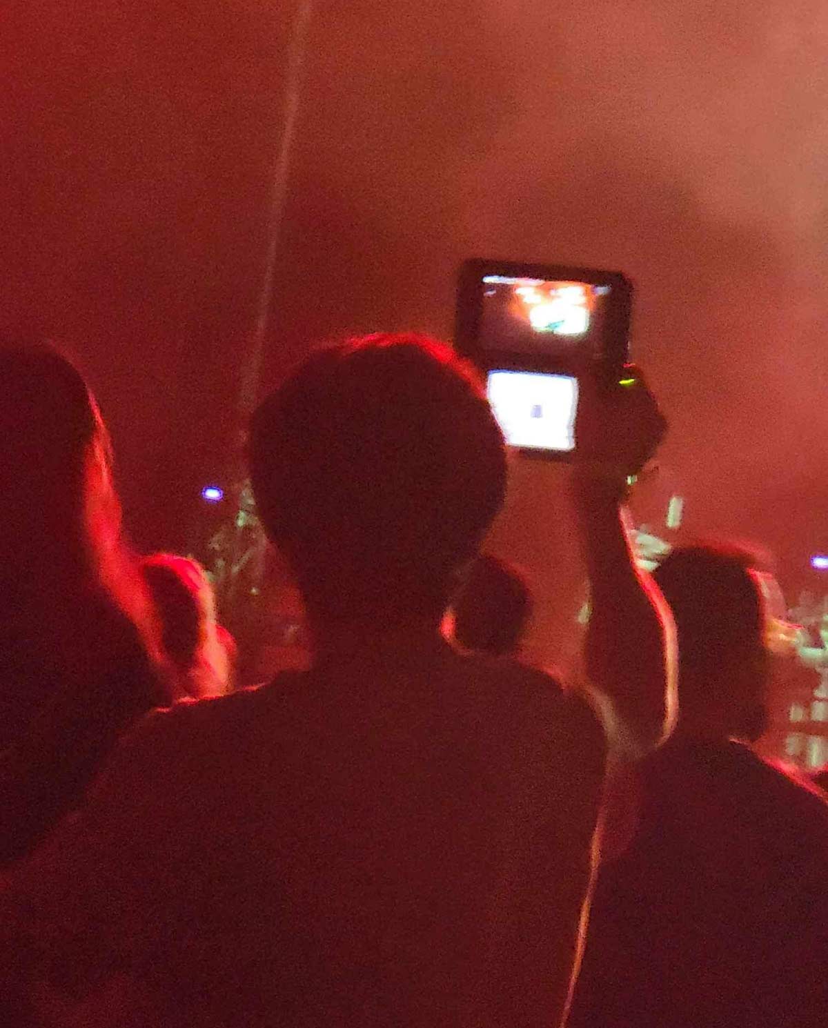 My girlfriend is at a concert and sent me this pic