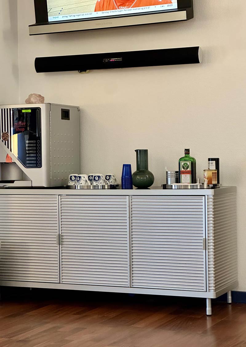 My dentist has a Jägermeister-option next to the water/coffee station