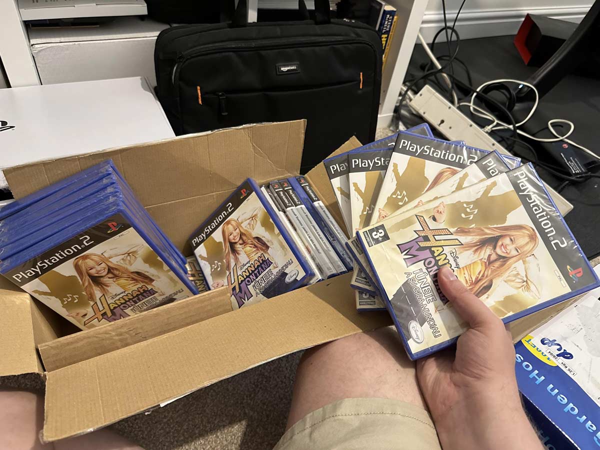 I ordered “20 replacement PS2 cases” from eBay UK. This is what I received