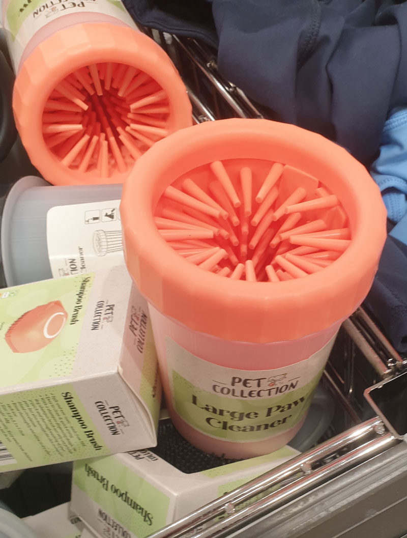 This 'dog paw cleaner' at Aldi uk for 1.99