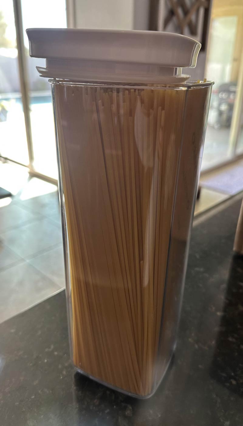 This spaghetti container that’s too short for spaghetti