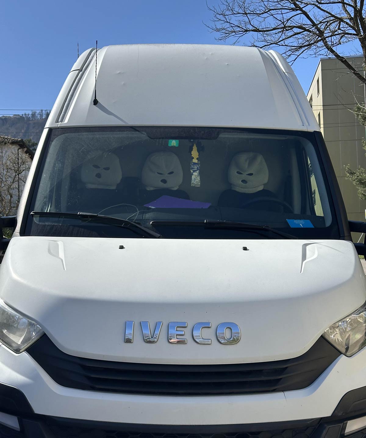 I found this van on my street... and I'm definitely pretending I didn't see anything