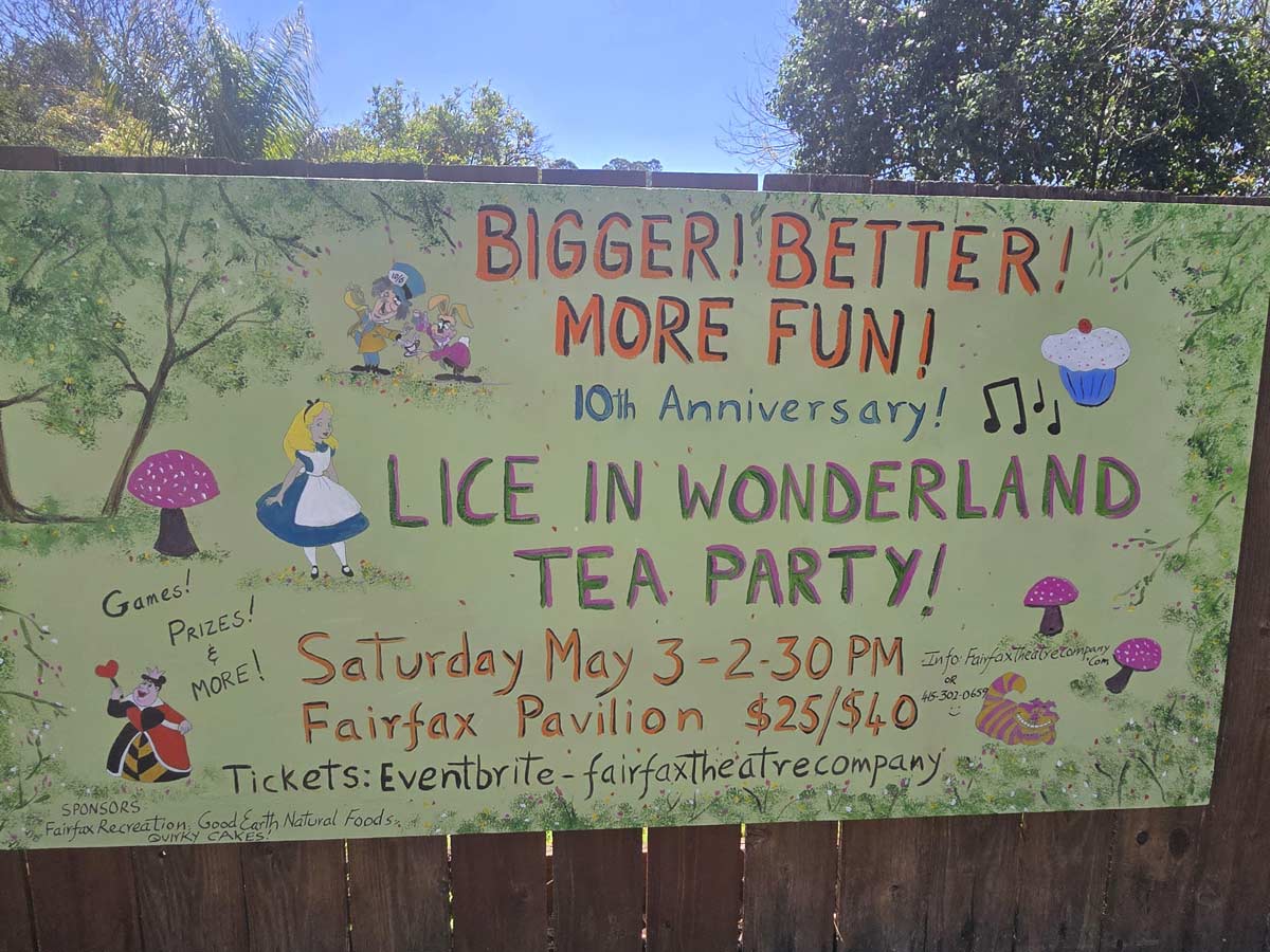 This sign is making my head itchy