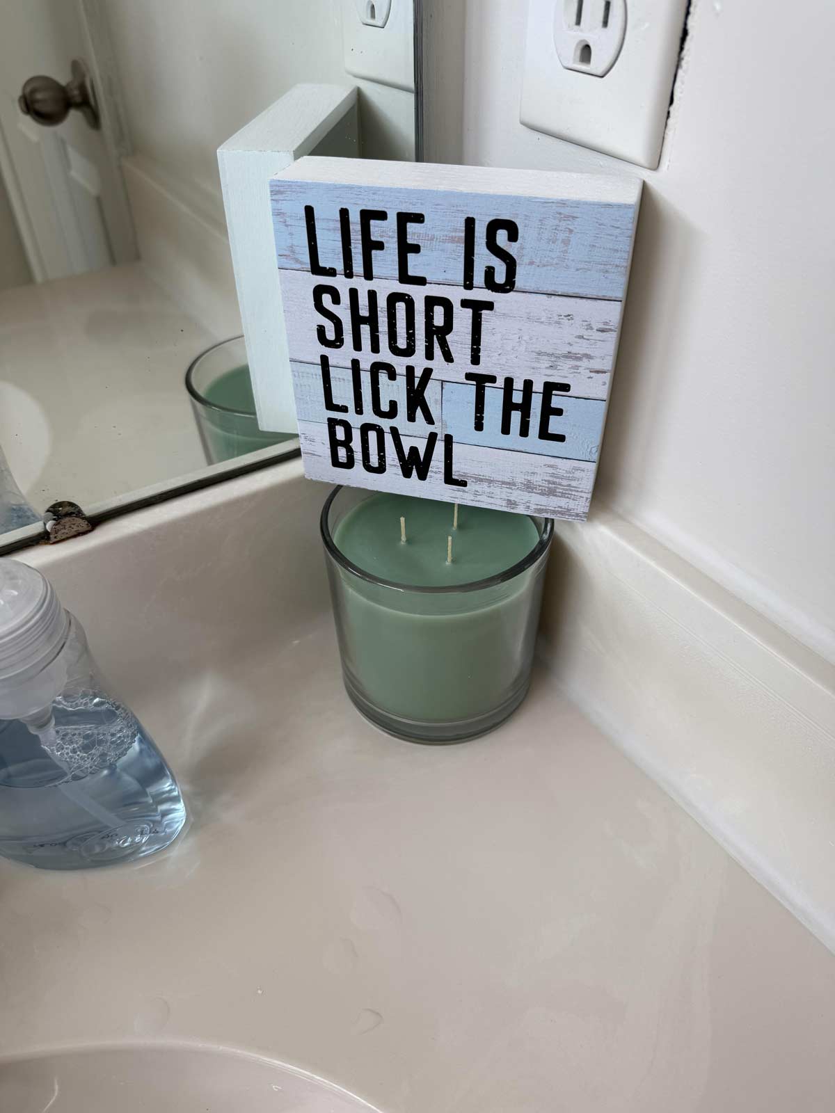 My in-laws had this in their bathroom... I have questions