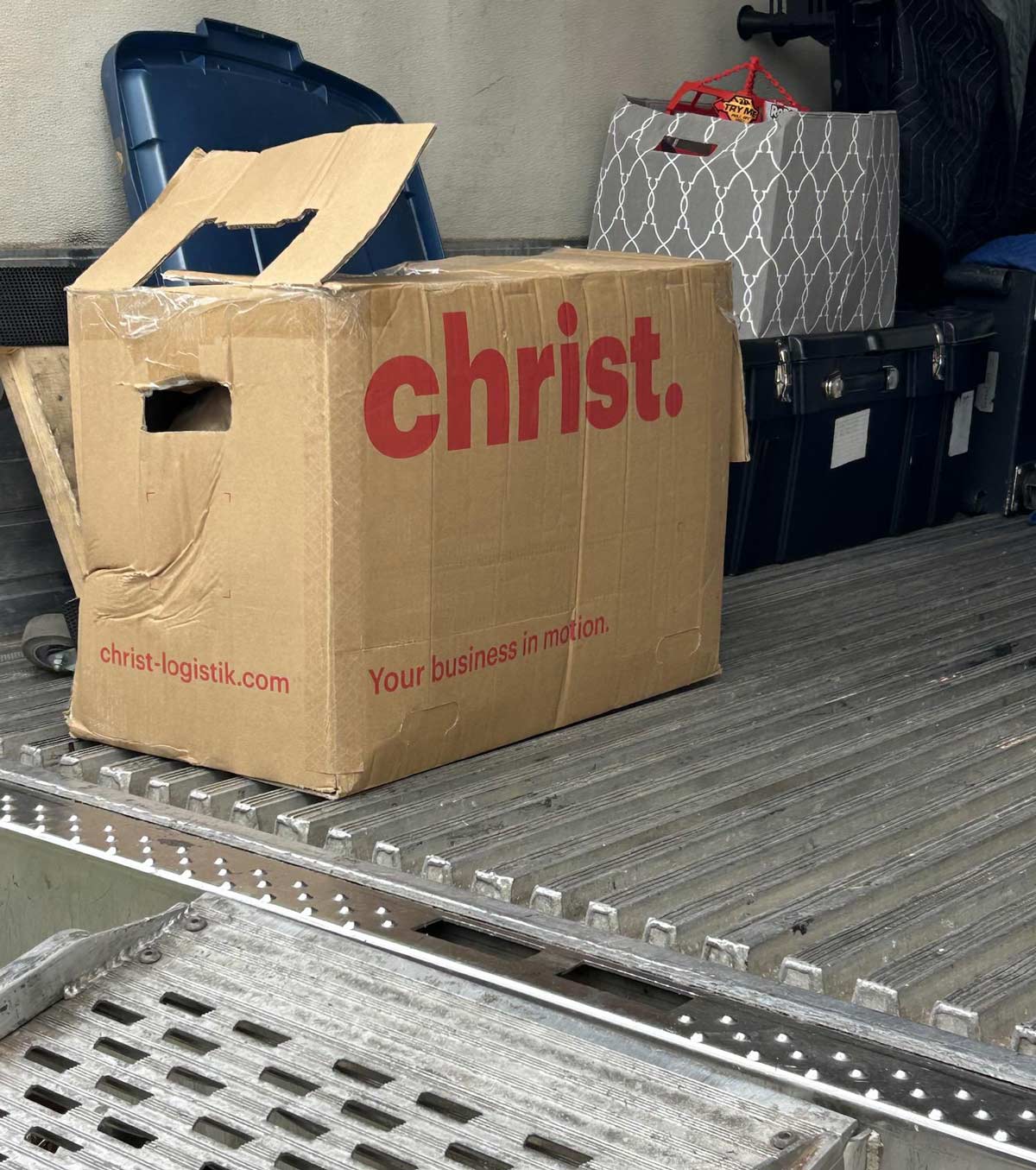 New competitor in the logistics business