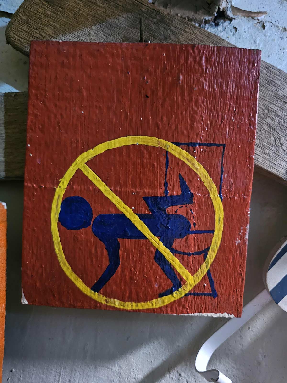 This bathroom etiquette sign at a restaurant