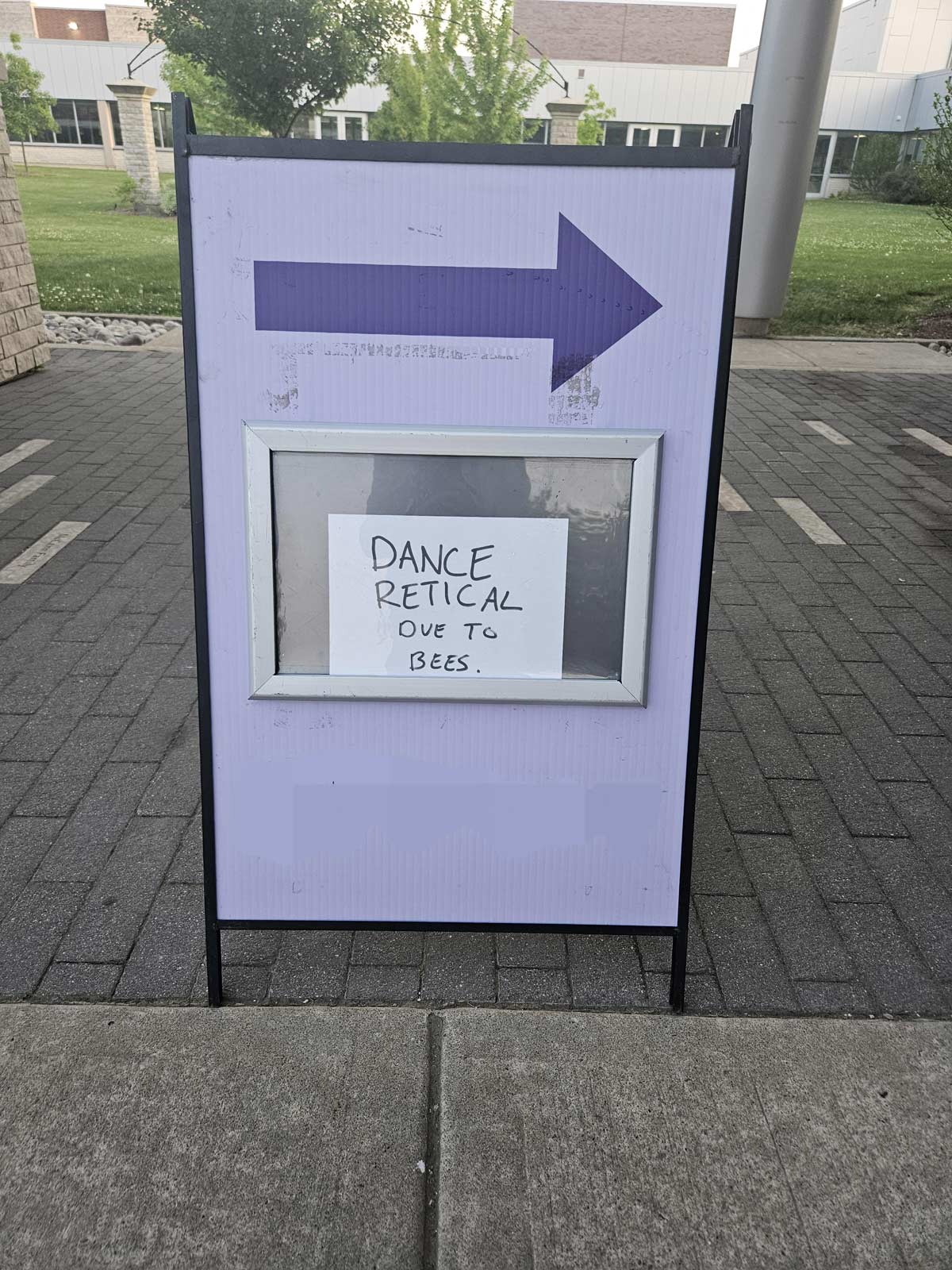 Dance Retical Ove