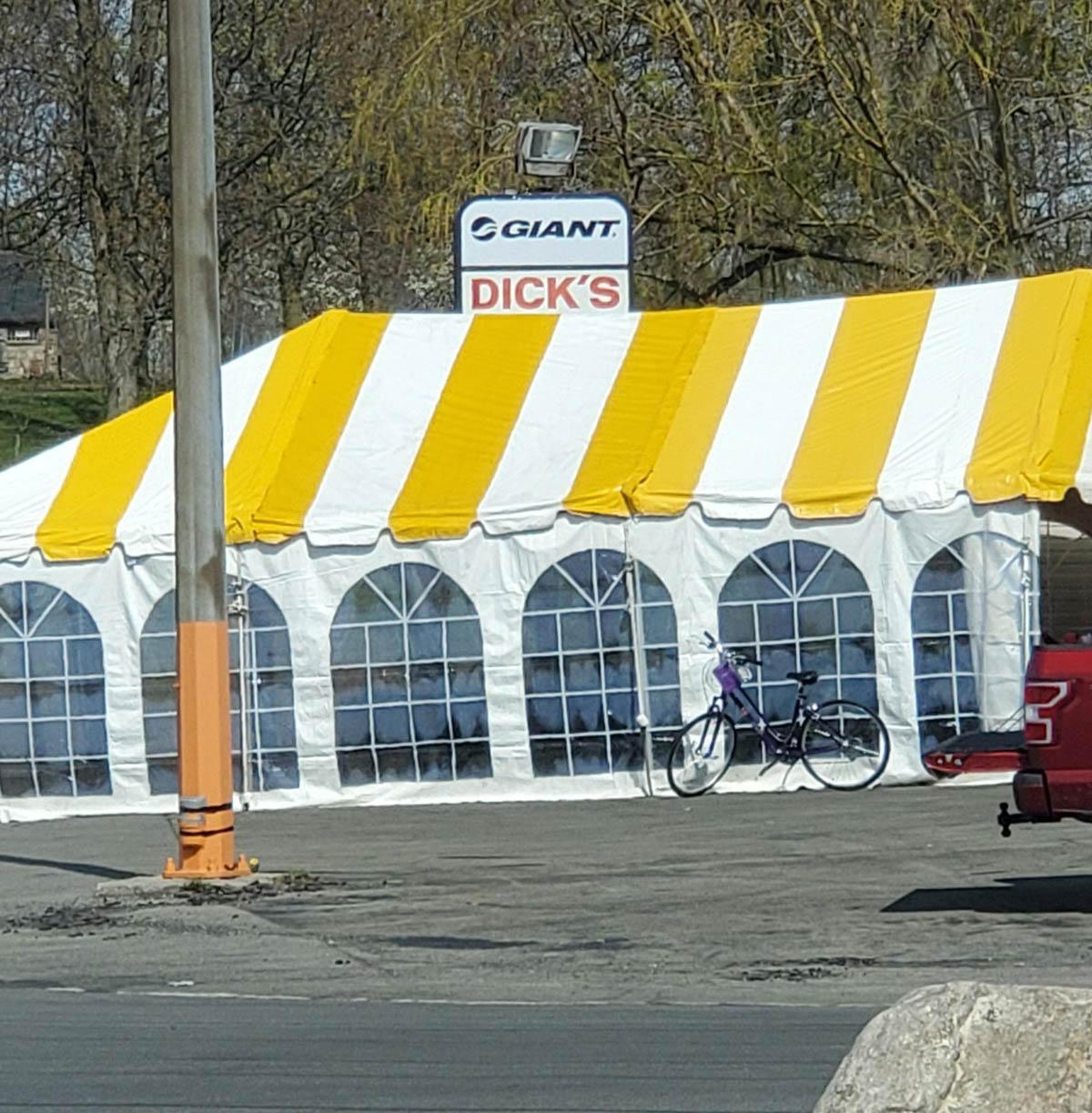 What do you suppose they are selling in there?