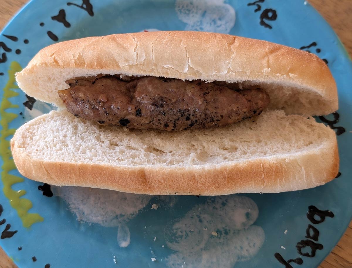 We were out of hamburger buns. I offered to get some more but wife insisted I make hamburgers into hotdog shapes to use in the hotdog buns we have. I present to you the monstrosity I call... the hamdoger