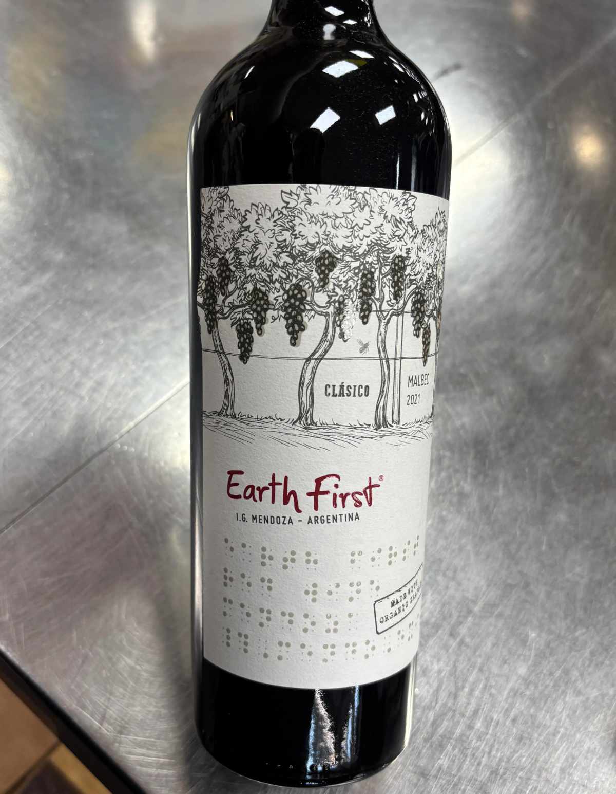 Wine label has braille...that isn’t raised
