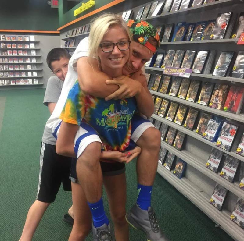Who's giving whom a piggyback?
