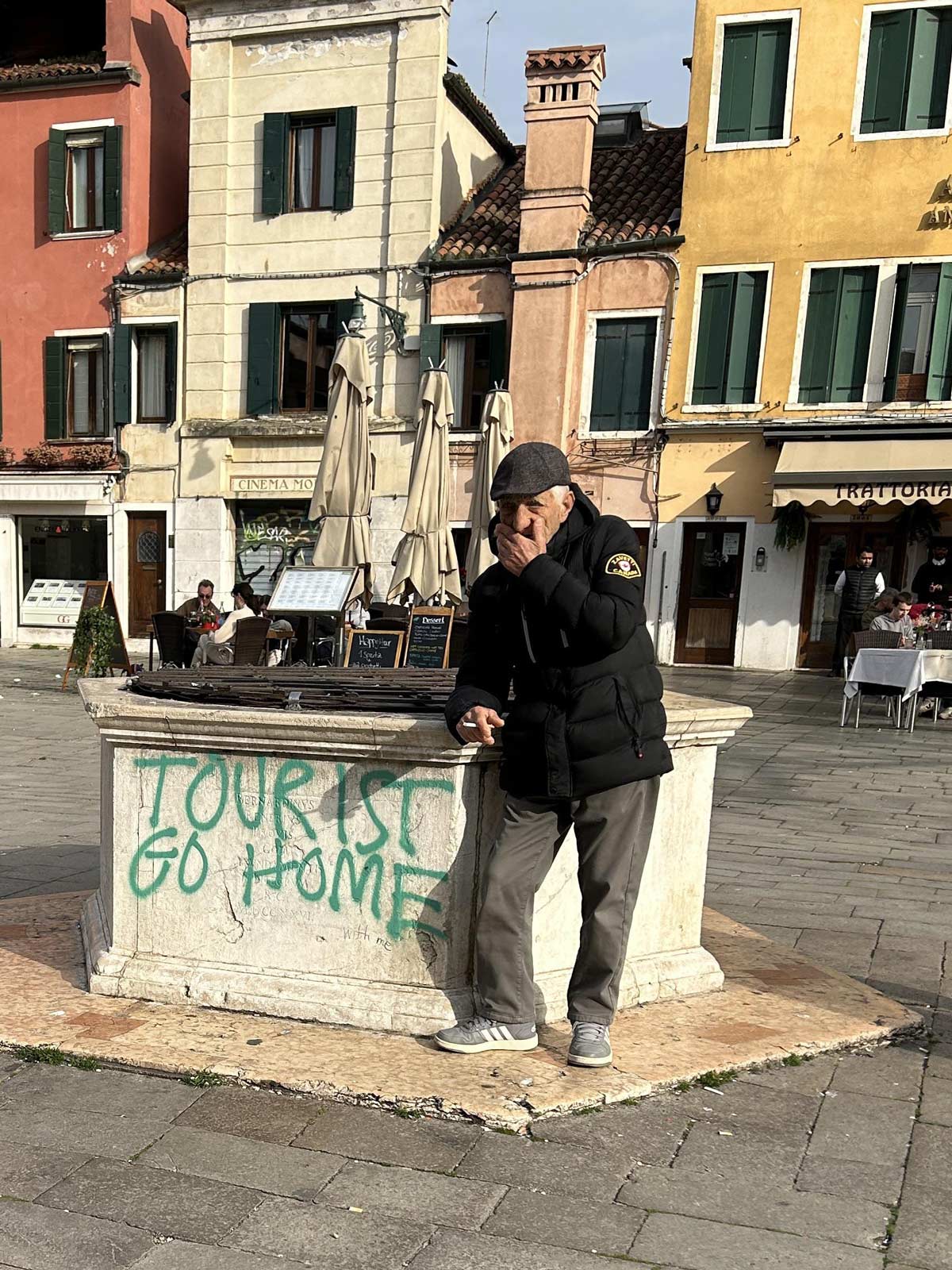 My favourite pic from our Italian vacation (taken in Venice)